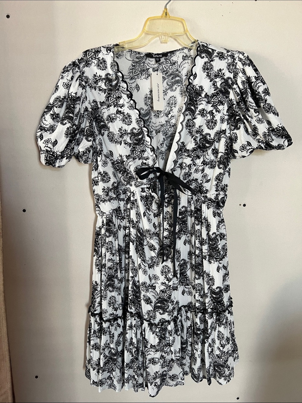 Trixxi Black & White Floral Tie-Front Mini Dress